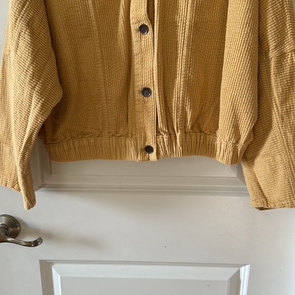 Band of the Free women’s coat NWT - small - Picture 4 of 6